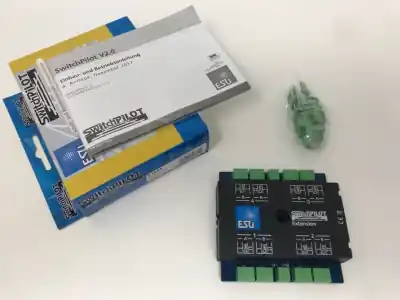 ESU 51801 SwitchPilot extension 4 relè Dc e DCC Promo Stagionale