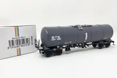 IGRA model 96210008 carro merci cisterna tipo Zacns Atir Rail 2 in scala 1:87 Novità