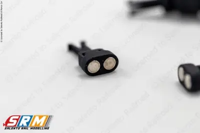 Saldi SRM-0031-732 - H0 1:87 - Coppia ganci magnetici BIANCO da 7 mm a norma NEM ad altezza variabile