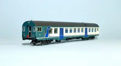 Soddisfatti O Rimborsati VITRAINS 3195 - H0 1:87 Carrozza pilota passante FS xmpr "revamping" MDVC Epoca VI