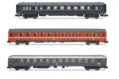 ARNOLD HN4467 - 1:160 N - Set di 3 carrozze passeggeri FS "Alpen-Express" Roma-Monaco Epoca IV Di Tendenza