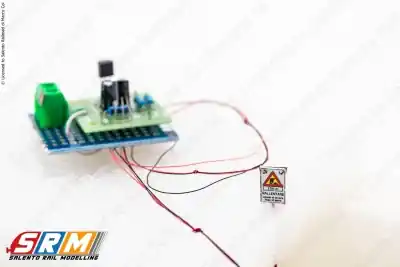 SRM_t3 - 1:87 H0 - segnale stradale basso "pericolo lavori" con 2 led arancioni lampeggianti Più Venduto