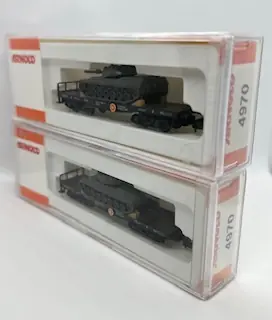 Acquista Ora Arnold 4970 x 2 - N 1:160 - 2 x carri merci pianale DB con carico carro armato USATO