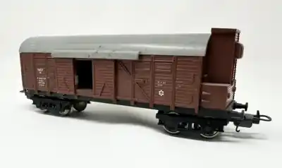 Lima Italia - H0 - carro merci chiuso SNCF con portelloni scorrevoli e luci rosse - USATO Prezzo Basso