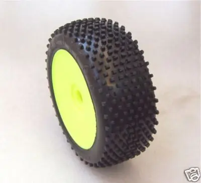 Gomme SENZA CERCHI 1/8 Off Road PREDATOR – XSS Affare