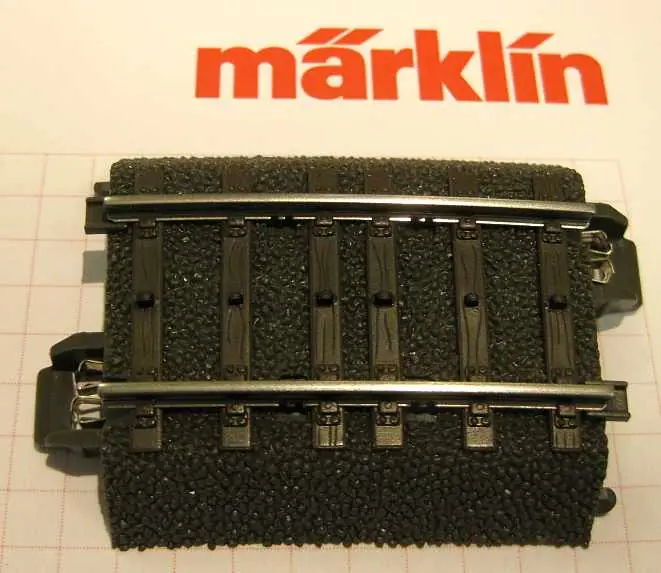 24206 MARKLIN BINARIO C CON MASSIC CURVO 5,7 gradi R2 437,5 Non Perdere