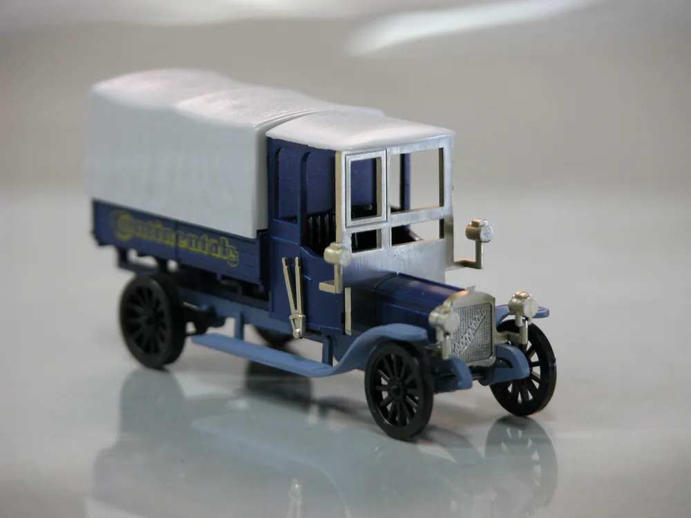 11888-2 MarklinVintage HO (1 87) Autocarro d‘epoca in metallo e plastica Ultimissimo Modello