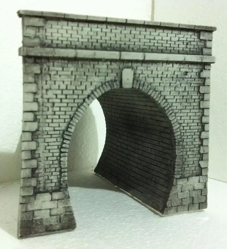 P08 D.M. HO portale FS per tunnel con muro interno a volta lungo 9 cm Più Venduto