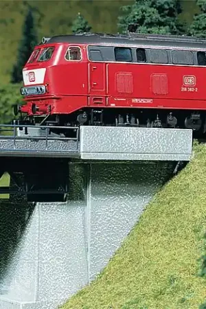 Vendita Finale 180403 Faller HO Ringhiera per ponti ferroviari 12 pz. totale mm.1820