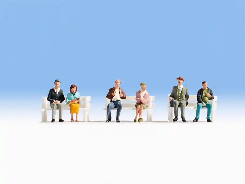 36242 Noch N Personaggi seduti senza panchine scala 1 160 Offerta