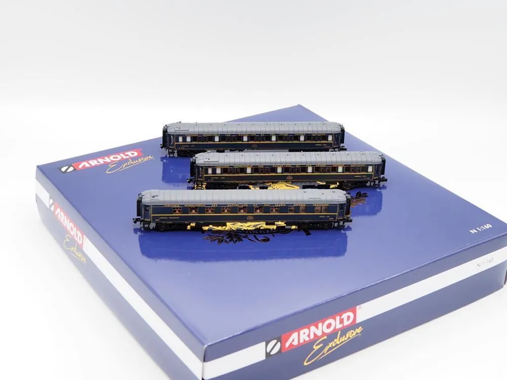 Prezzo Scontato Arnold HN4402 CIWL, set di 3 carrozze ‘‘Train Bleu‘‘, composto da 1 carrozza ristorante e 2 carrozze letti Lx, ep. III - Scala N 1 160
