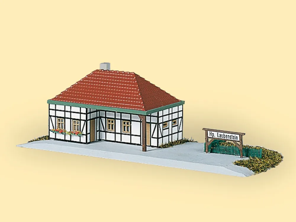 Compra Online 14456 Auhagen N Stazione di fermata con accessori kit montaggio scala 1 160