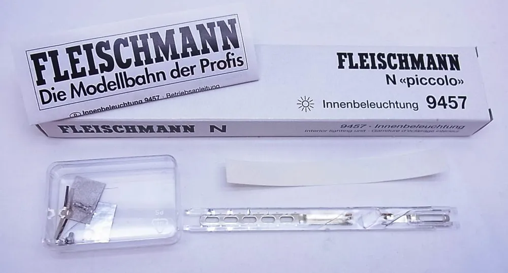 9457 Fleischmann scala N Kit per illuminazione carrozze fino mm.150 di lunghezza Soddisfatti O Rimborsati