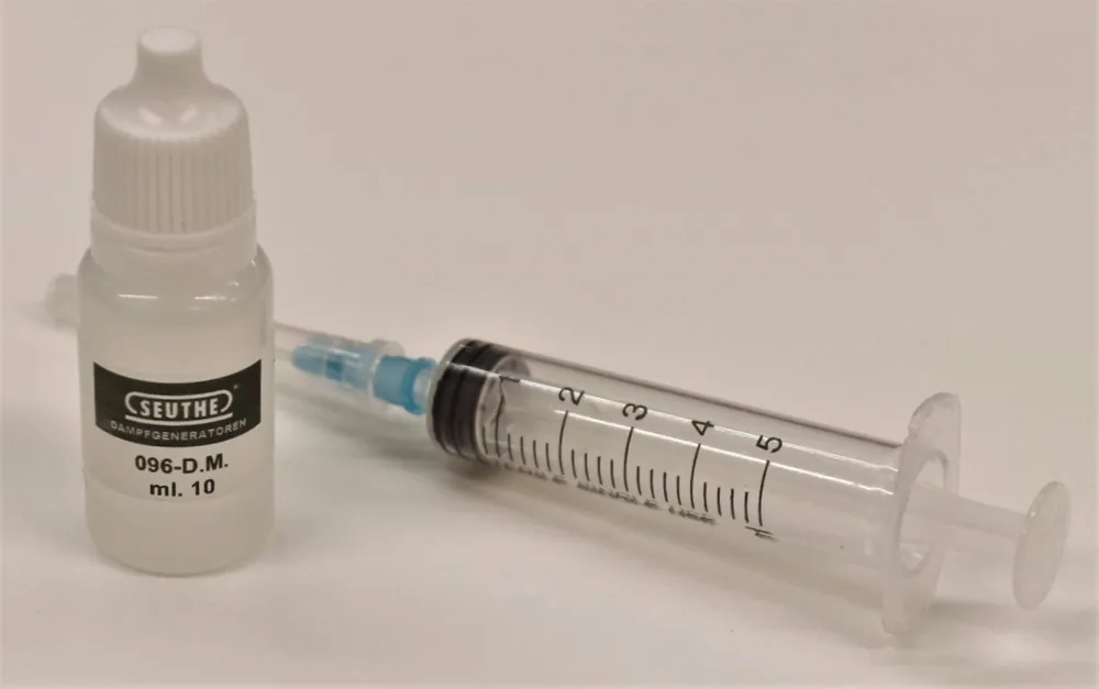 096 Seuthe liquido per tutti i tipi di generatori fumo per loco ml. 10 Prezzo Ridotto