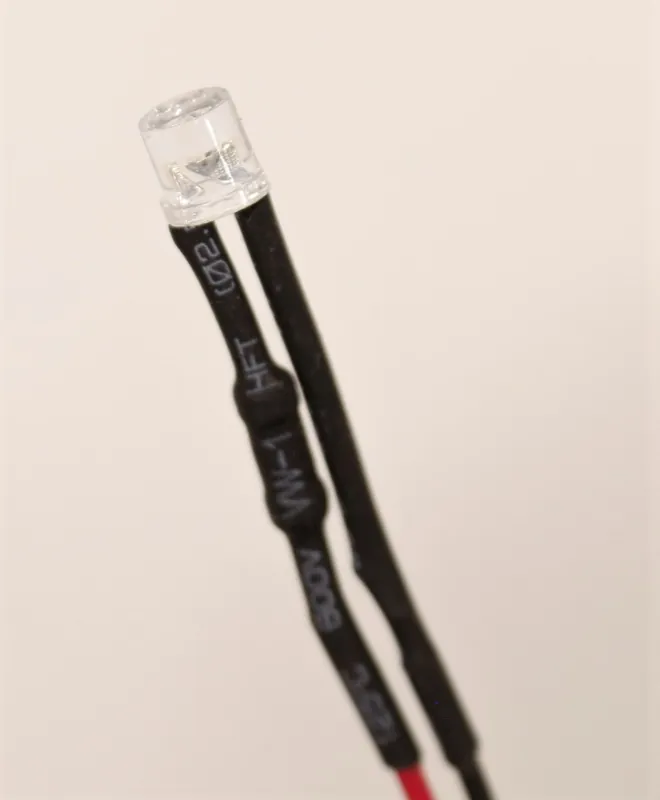 1162DM Led 2 pezzi diam mm. 5 cablati con resistenza colore Verde 3-12 volt Consegna Rapida