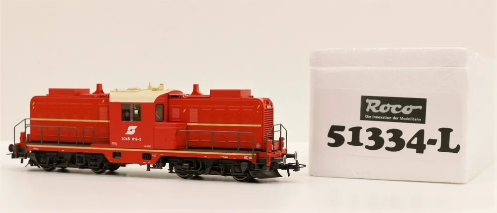 00134L Roco HO Loco diesel delle OBB Gruppo 2045 analogica nuova da start set Offerta