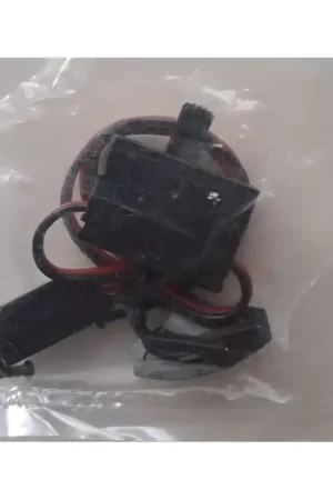 Esclusivo INTERRUTTORE CON PRESA FUTABA